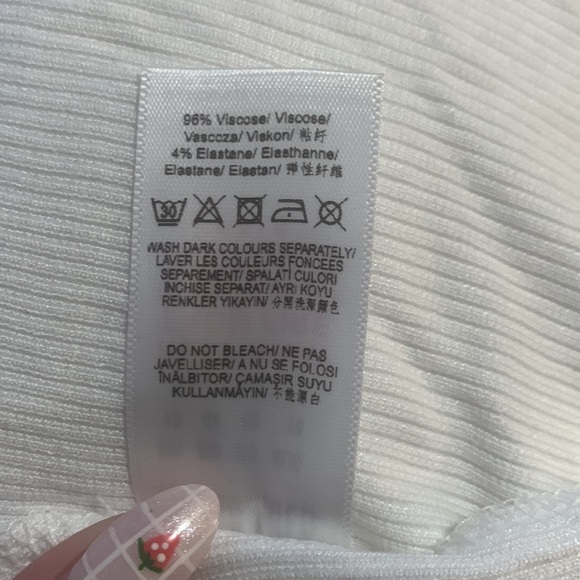 MISSGUIDED Lettuce Hem Cropped top - Picture 3 of 3